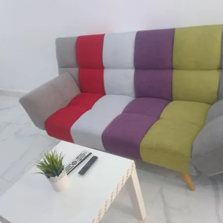 Precioso Moderno Cerca Del Carrefour Rosaleda Apartment