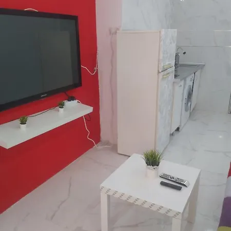Precioso Moderno Cerca Del Carrefour Rosaleda Apartment *