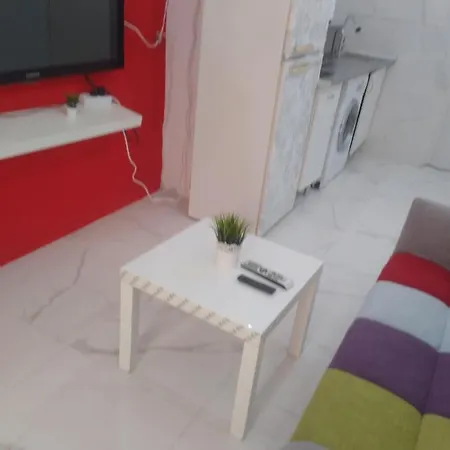 Precioso Moderno Cerca Del Carrefour Rosaleda Apartment *